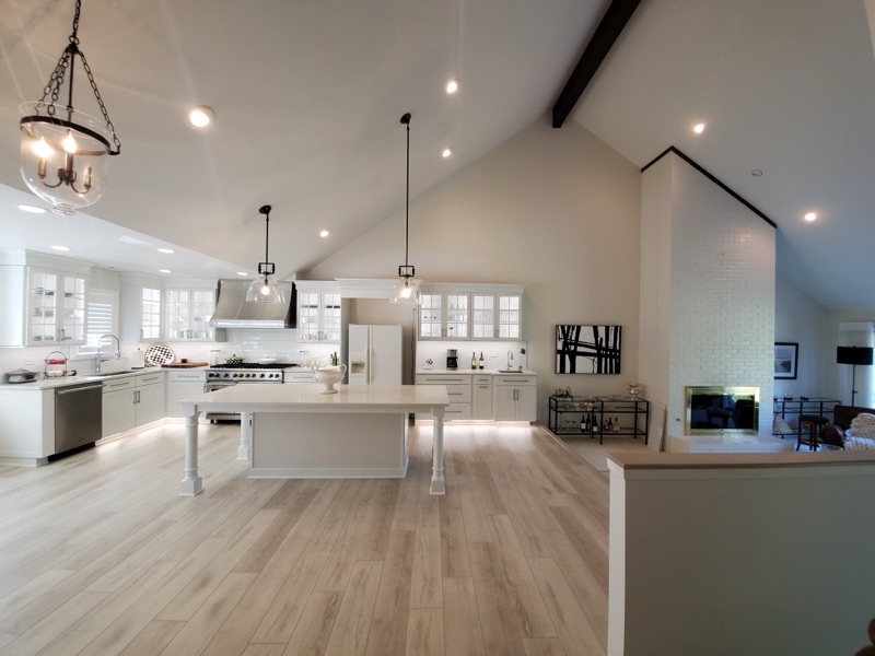 Modern white kitchen remodel in Orland Park, IL